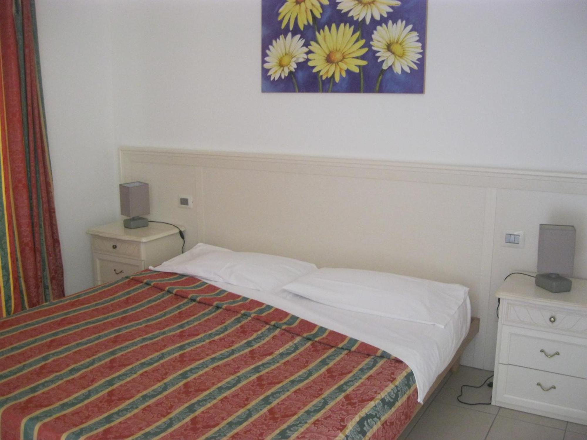 Residence La Margherita Lazise Szoba fotó